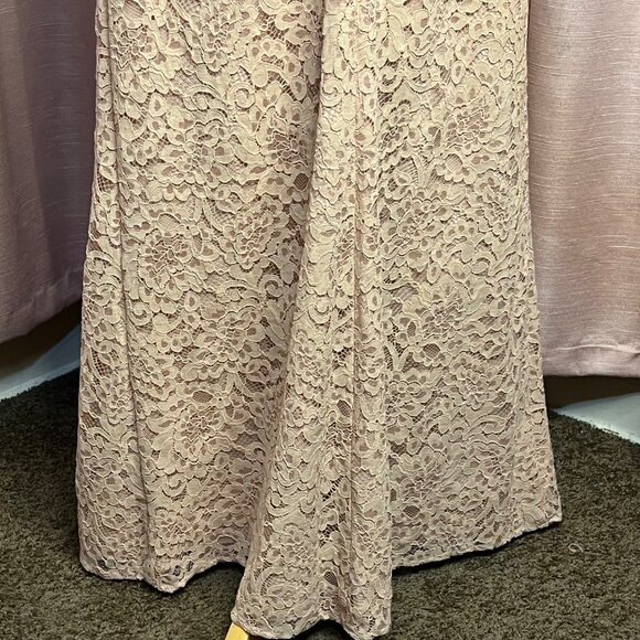 NWT  JS Collections 12 Formal Pink/beige Intricate Lace Elegant Maxi Weddings - Picture 3 of 16